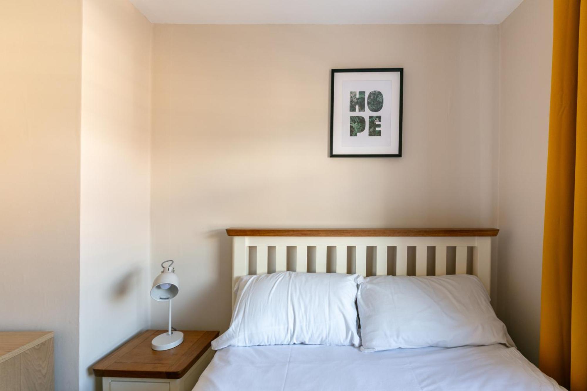 Holiday home Welcome To Belfast: Your Gateway To Unforgettable Memories! Spacious 3 Bedroom, Family Home. Belfast